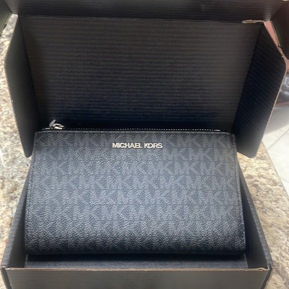 NWT MICHAEL KORS Jet Set Travel collection double zip wristlet wallet blk gray - Picture 17 of 17